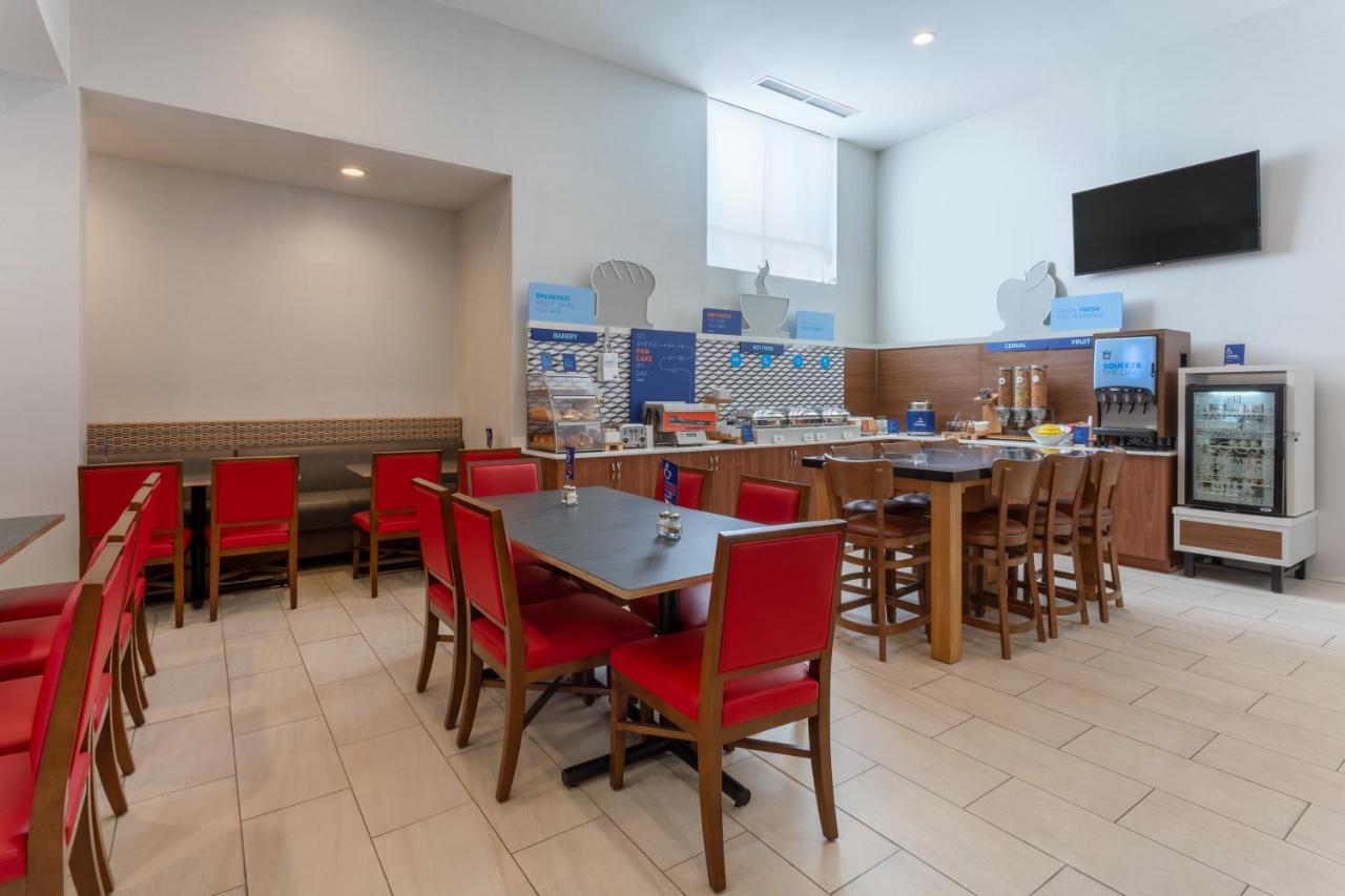 Express Laguardia Airport, An Ihg 3* Nova York